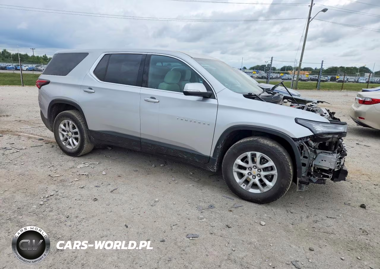 2022 Chevrolet Traverse Ls VIN:1GNERLKW2NJ107770 - 4
