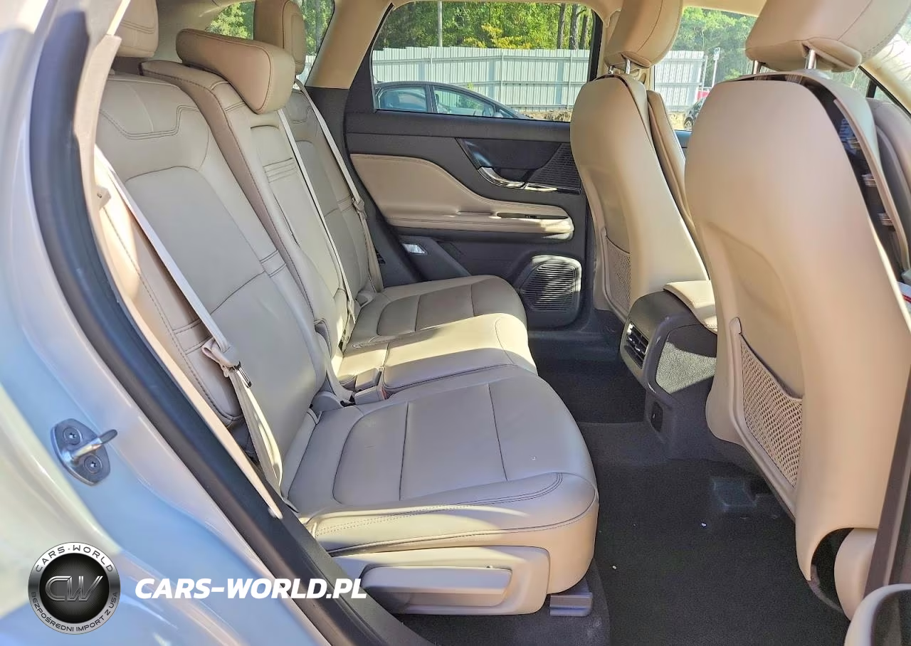 2022 Lincoln Corsair VIN:5LMCJ1C99NUL01319 - 11