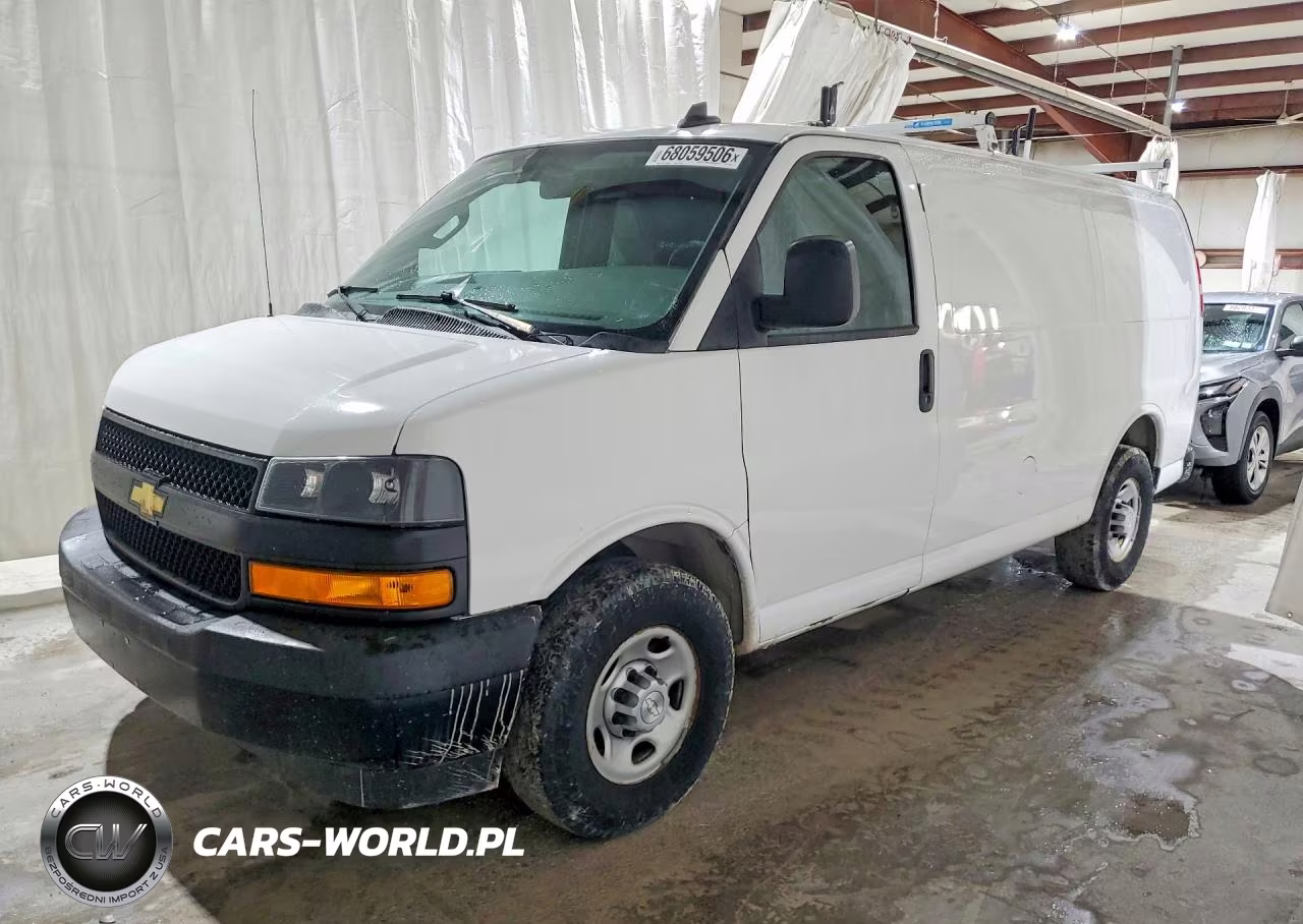 2020 Chevrolet Express G2500