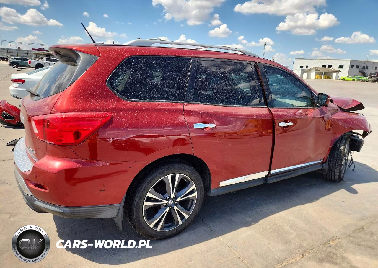 2017 Nissan Pathfinder Platinum VIN:5N1DR2MN0HC650641 - 3