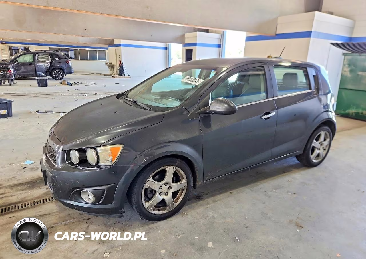 2015 Chevrolet Sonic Ltz VIN:1G1JE6SB1F4142102 - 1