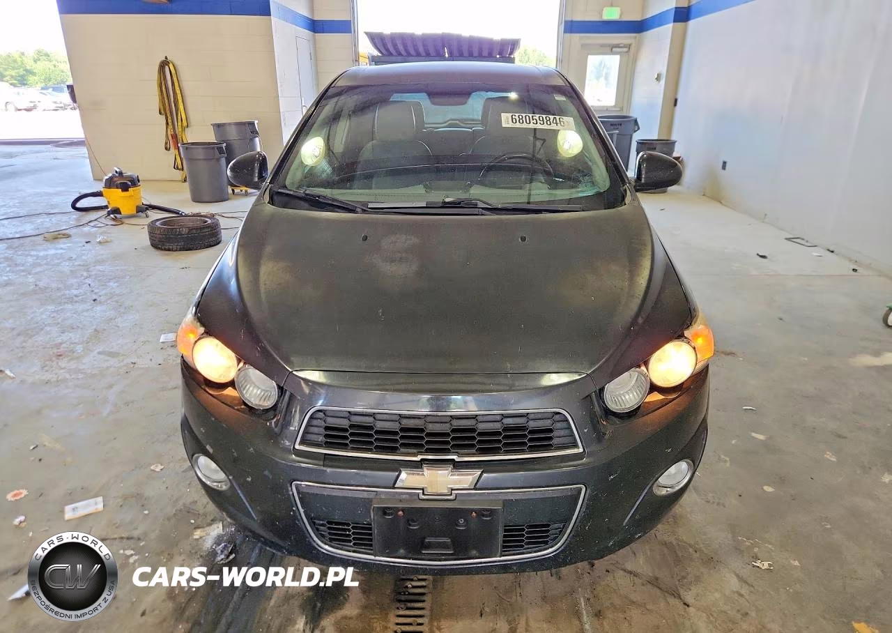2015 Chevrolet Sonic Ltz VIN:1G1JE6SB1F4142102 - 5