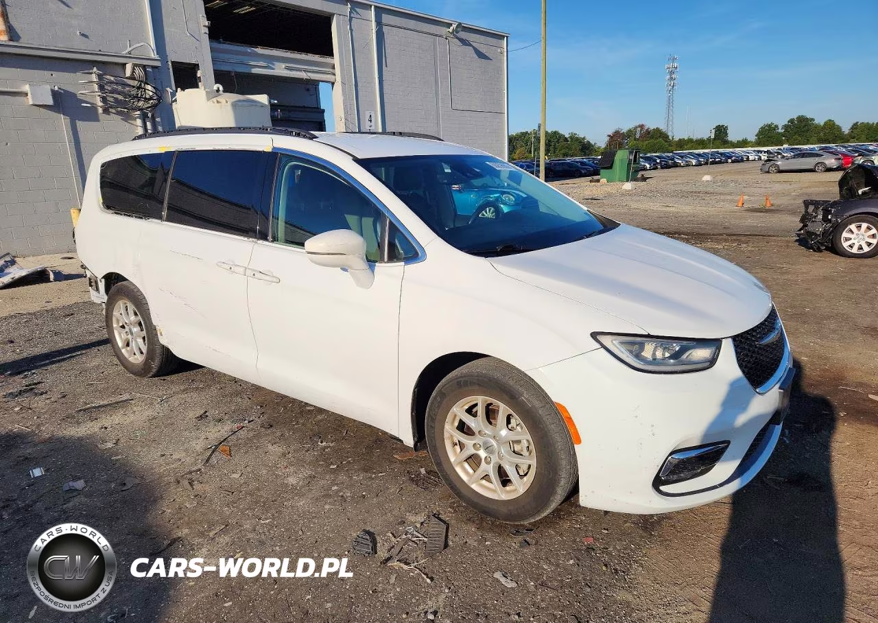 2022 Chrysler Pacifica Touring L VIN:2C4RC1BG6NR170780 - 4