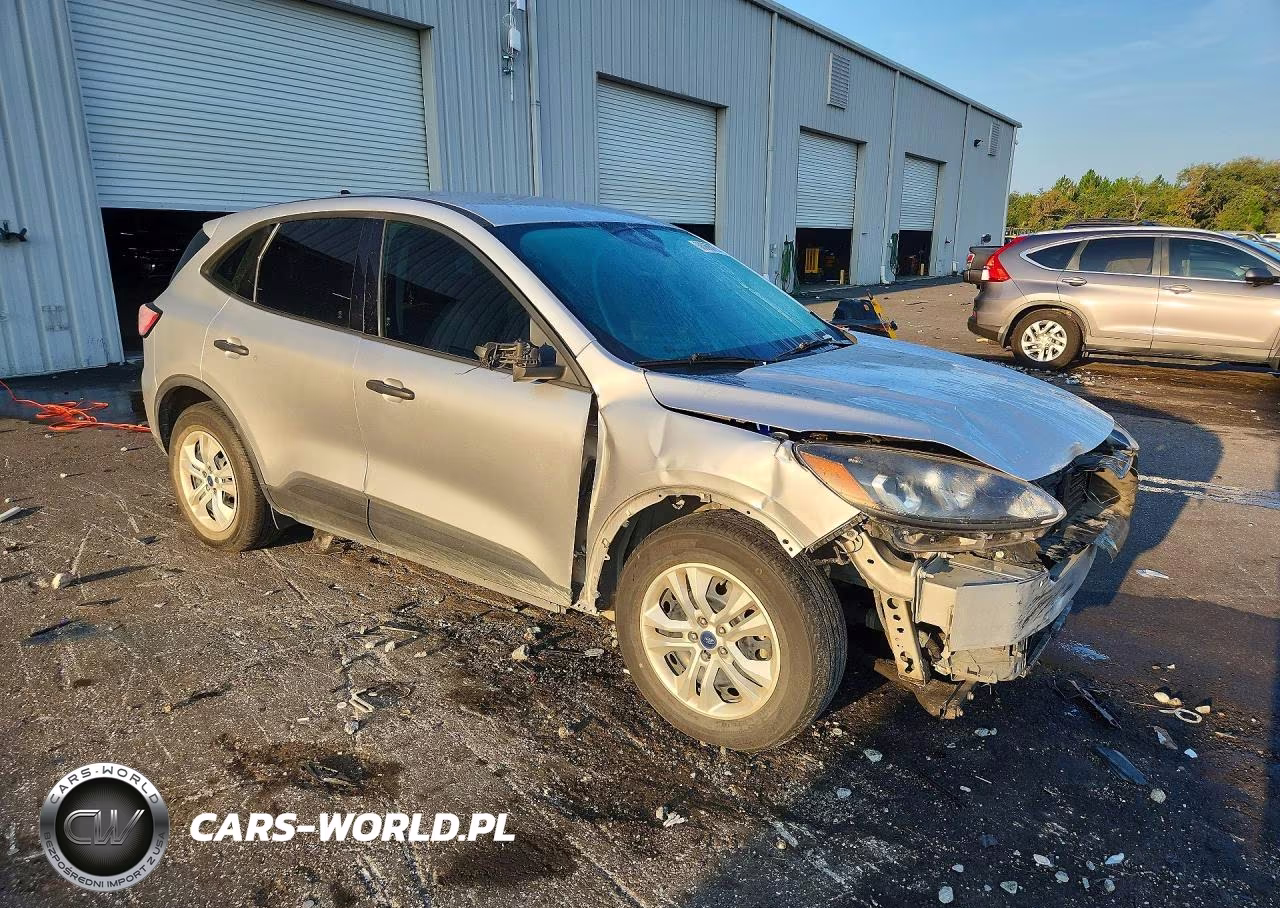 2020 Ford Escape S VIN:1FMCU0F68LUA69041 - 4