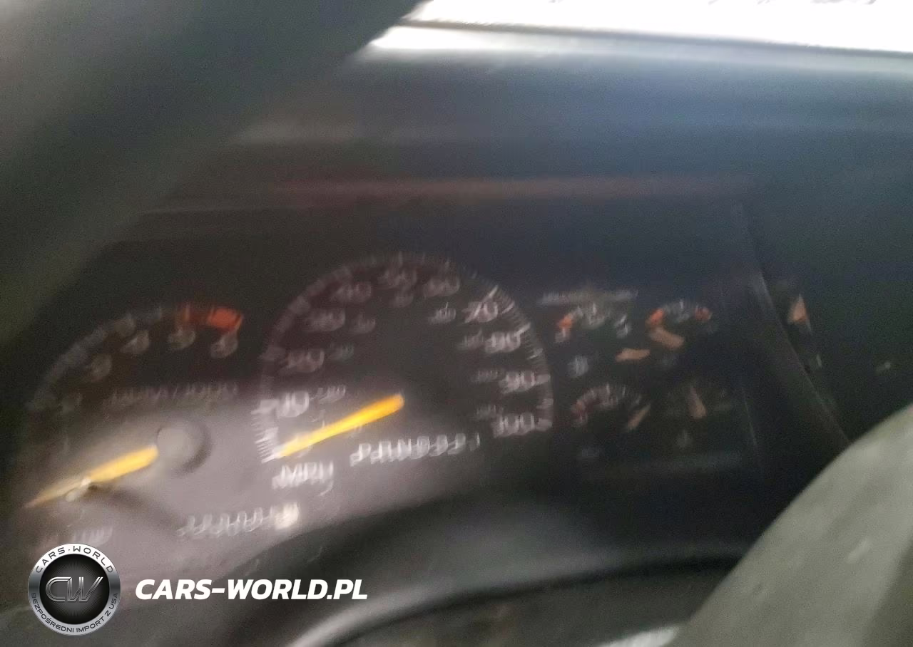1996 GMC Yukon VIN:1GKEK13R3TJ729760 - 9