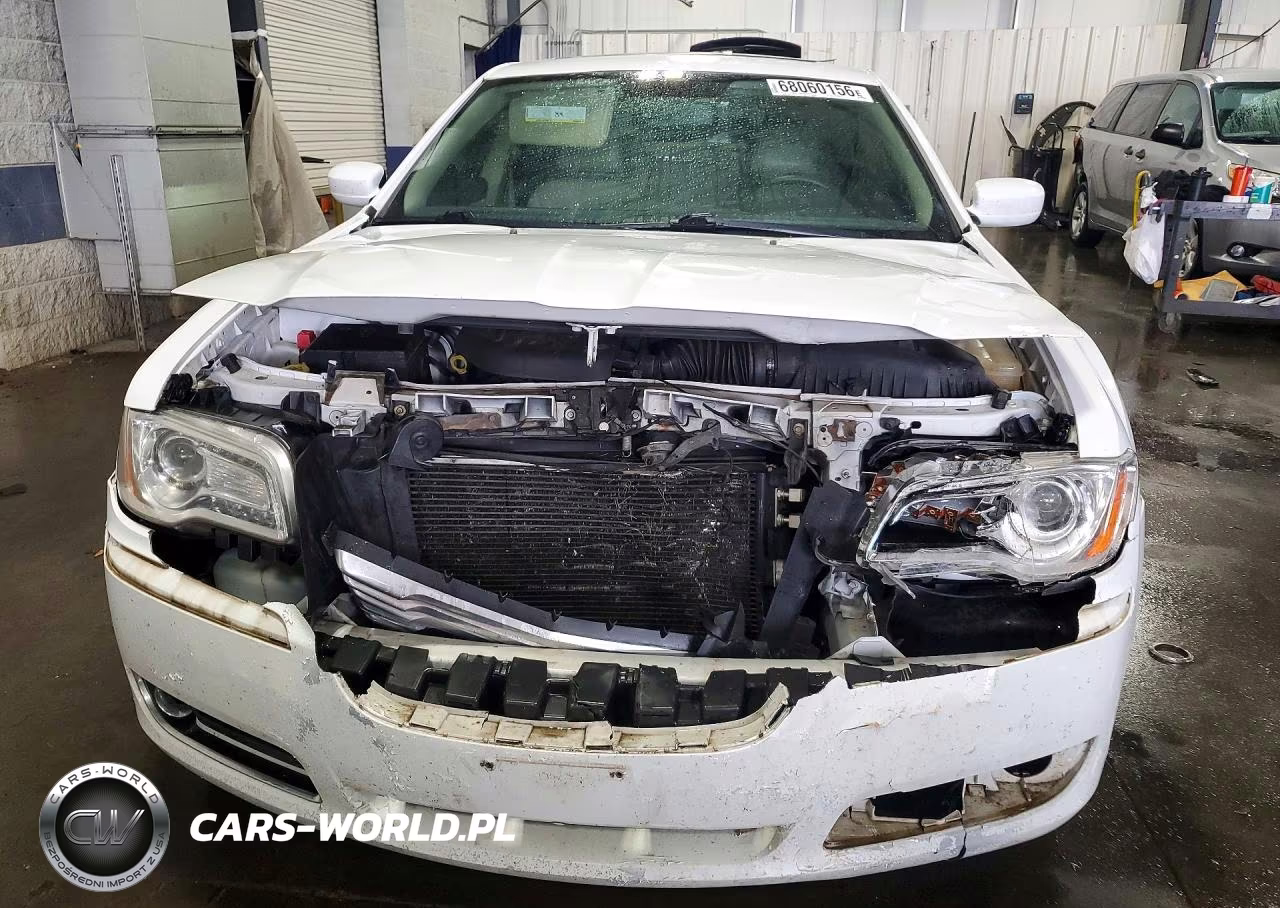 2014 Chrysler 300 VIN:2C3CCARG5EH283223 - 5