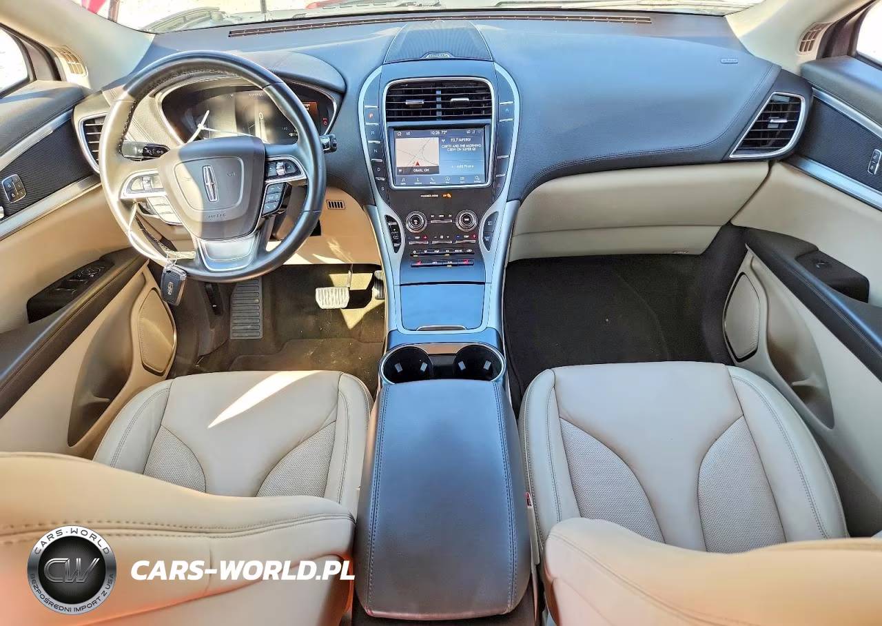 2020 Lincoln Nautilus VIN:2LMPJ8J9XLBL11445 - 8