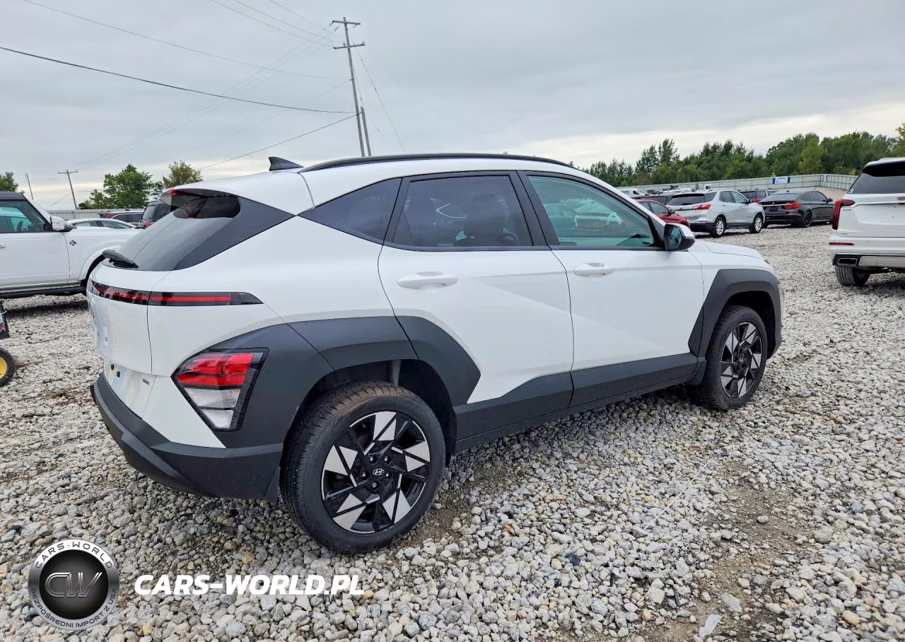 2024 Hyundai Kona Sel VIN:KM8HCCAB2RU153024 - 3