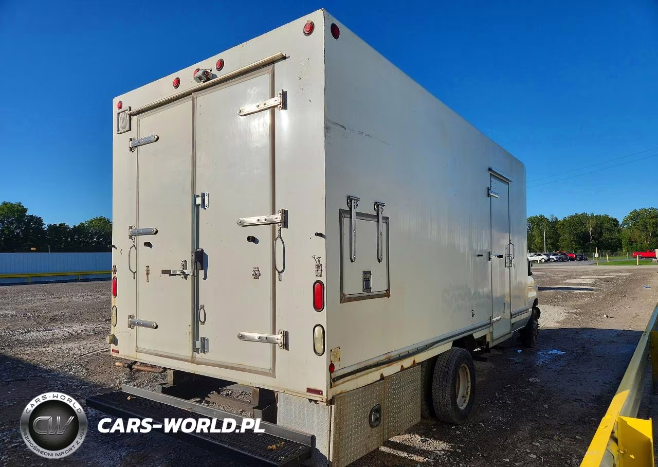 2005 Ford E450 Box Truck VIN:1FDXE45P25HB44165 - 3