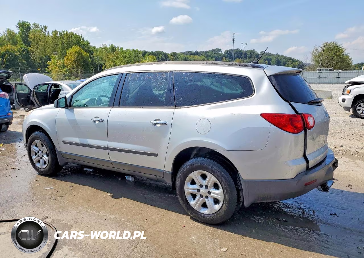 2012 Chevrolet Traverse Ls VIN:1GNKRFED8CJ362497 - 2