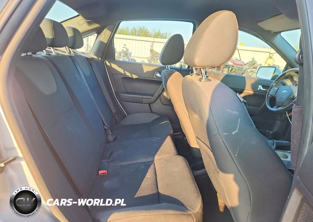 2009 Ford Focus Ses VIN:1FAHP36N89W267714 - 10