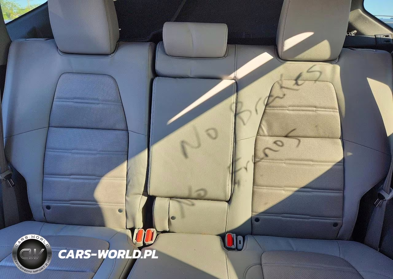 2019 Honda Cr-V Touring VIN:2HKRW2H90KH622060 - 10