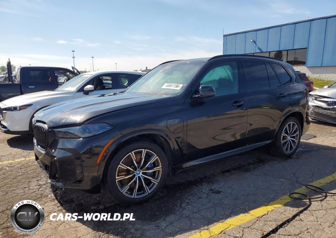 2025 BMW X5 xDrive50E VIN:5UX43EU01S9Y82888 - 1