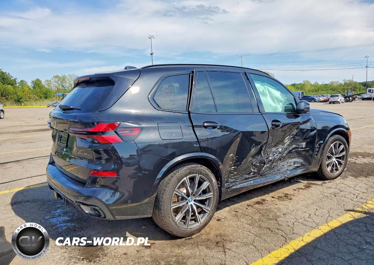 2025 BMW X5 xDrive50E VIN:5UX43EU01S9Y82888 - 3