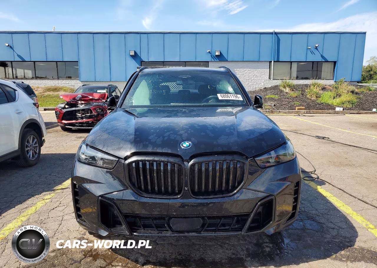 2025 BMW X5 xDrive50E VIN:5UX43EU01S9Y82888 - 5