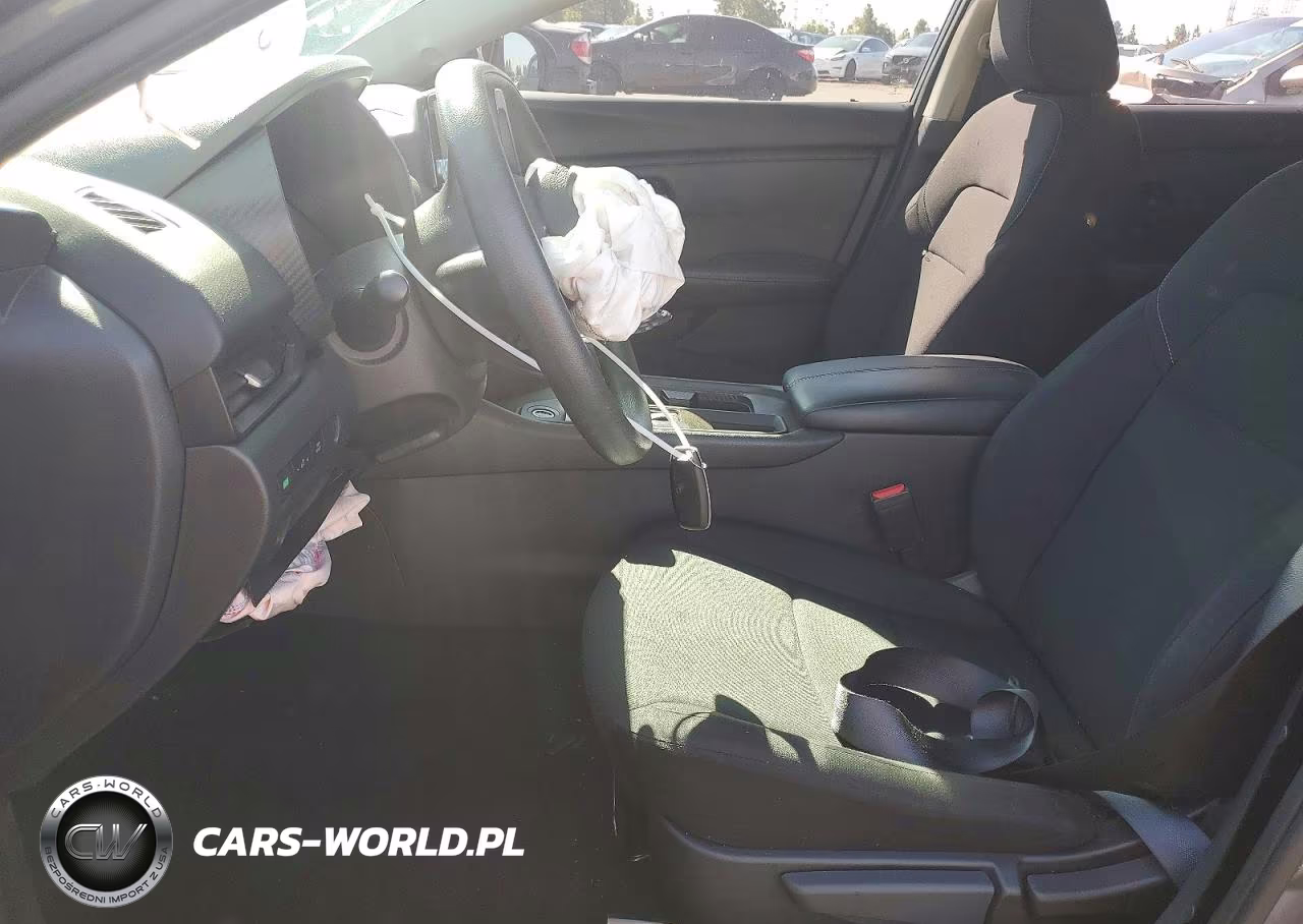 2025 Nissan Sentra S VIN:3N1AB8BV8SY215885 - 7