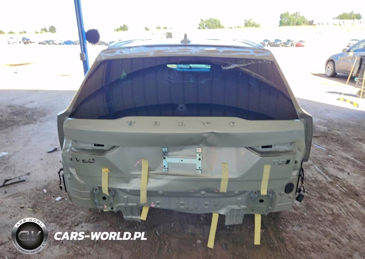 2020 Volvo V60 Cross Country T5 Momentum VIN:YV4102WK7L1030195 - 6