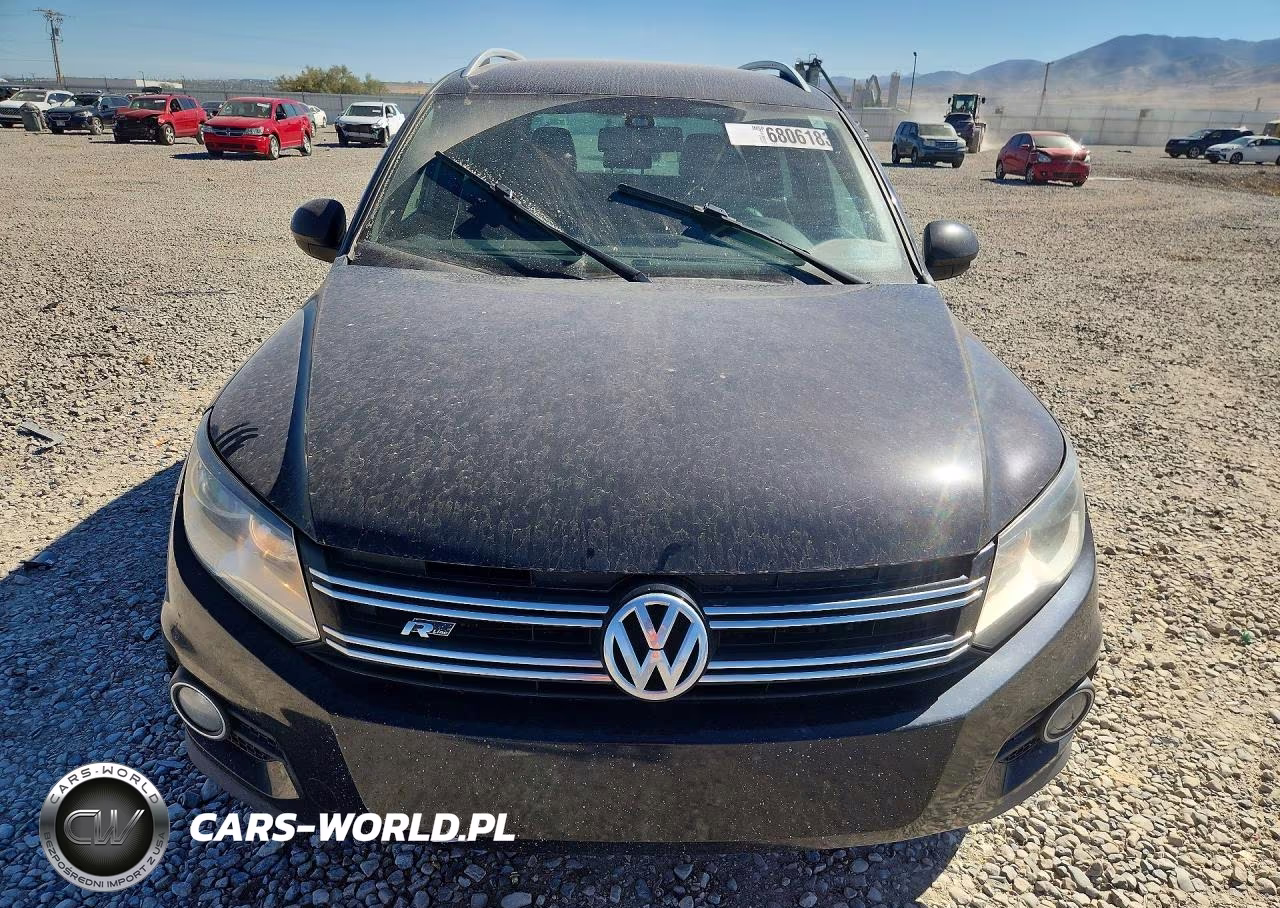 2016 Volkswagen Tiguan S VIN:WVGBV7AX1GW607462 - 5