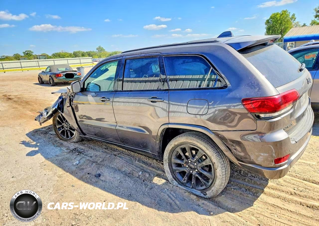 2020 Jeep Grand Cherokee Laredo VIN:1C4RJFAG5LC178105 - 2