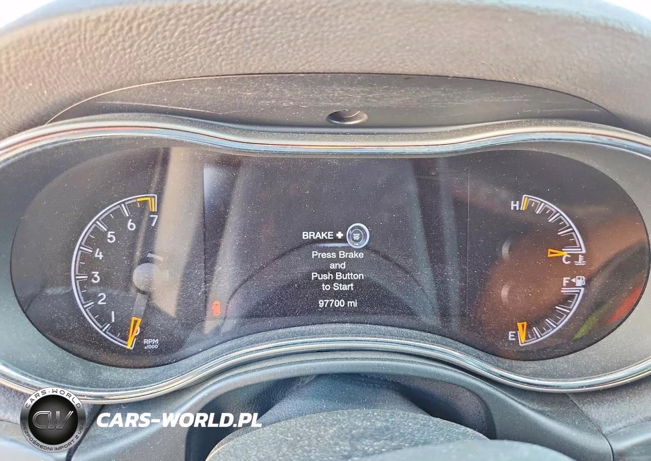 2020 Jeep Grand Cherokee Laredo VIN:1C4RJFAG5LC178105 - 9