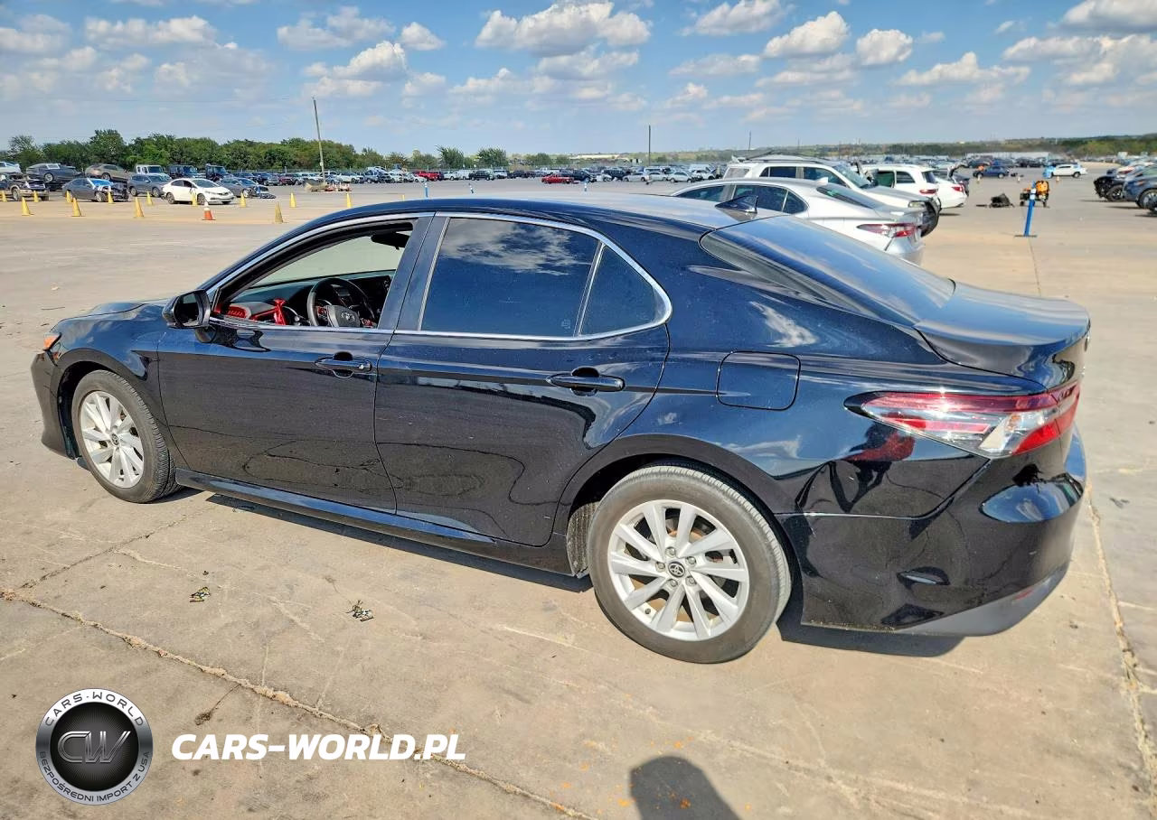2023 Toyota Camry Le VIN:4T1C11AK2PU082294 - 2