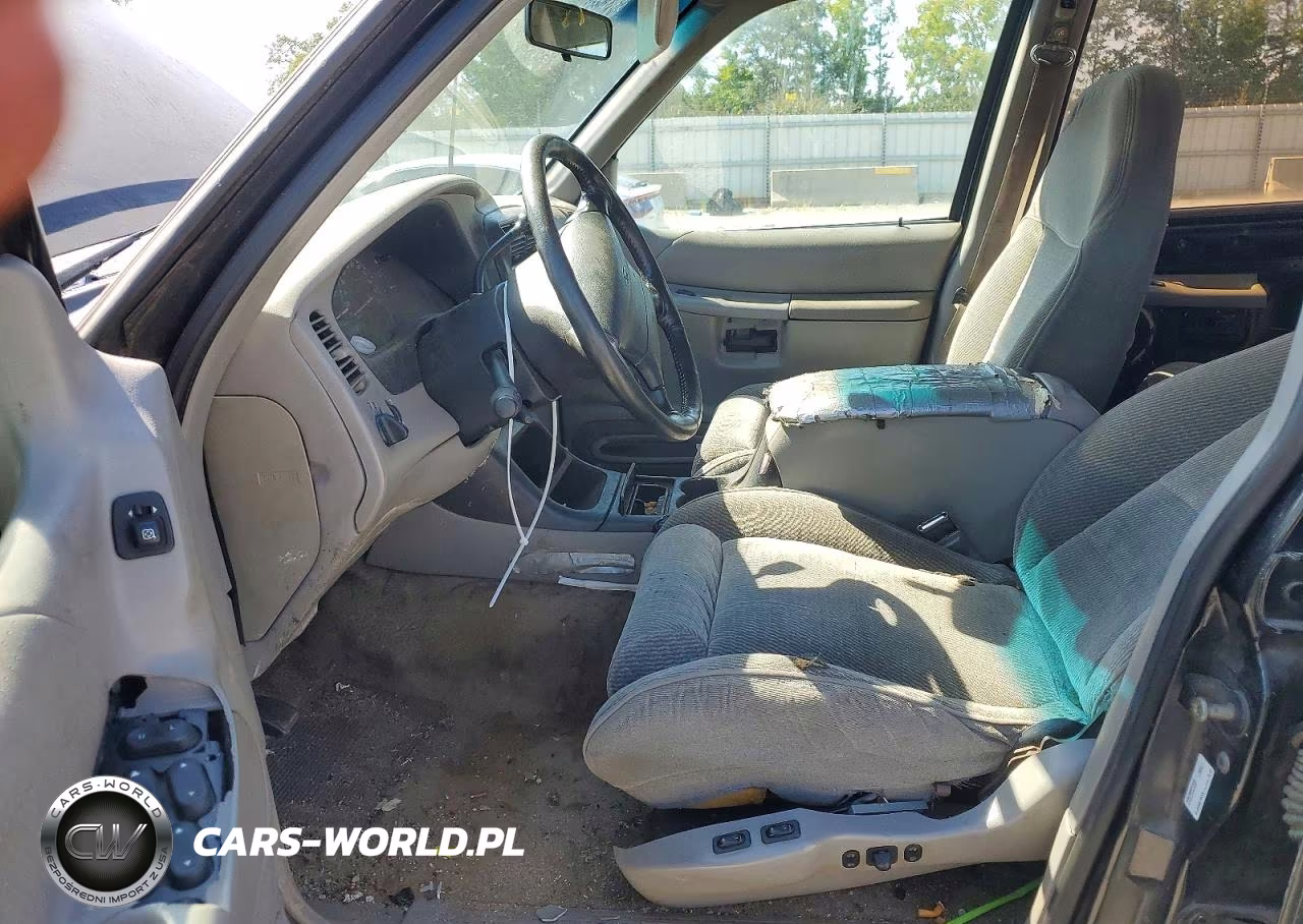 1996 Ford Explorer VIN:1FMDU32X1TUA72979 - 7