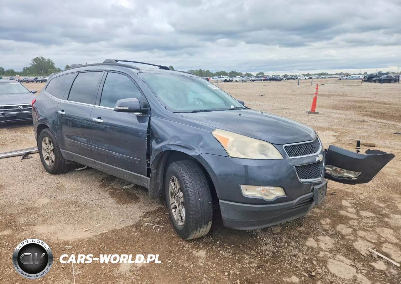 2011 Chevrolet Traverse Lt VIN:1GNKRGED2BJ379851 - 4