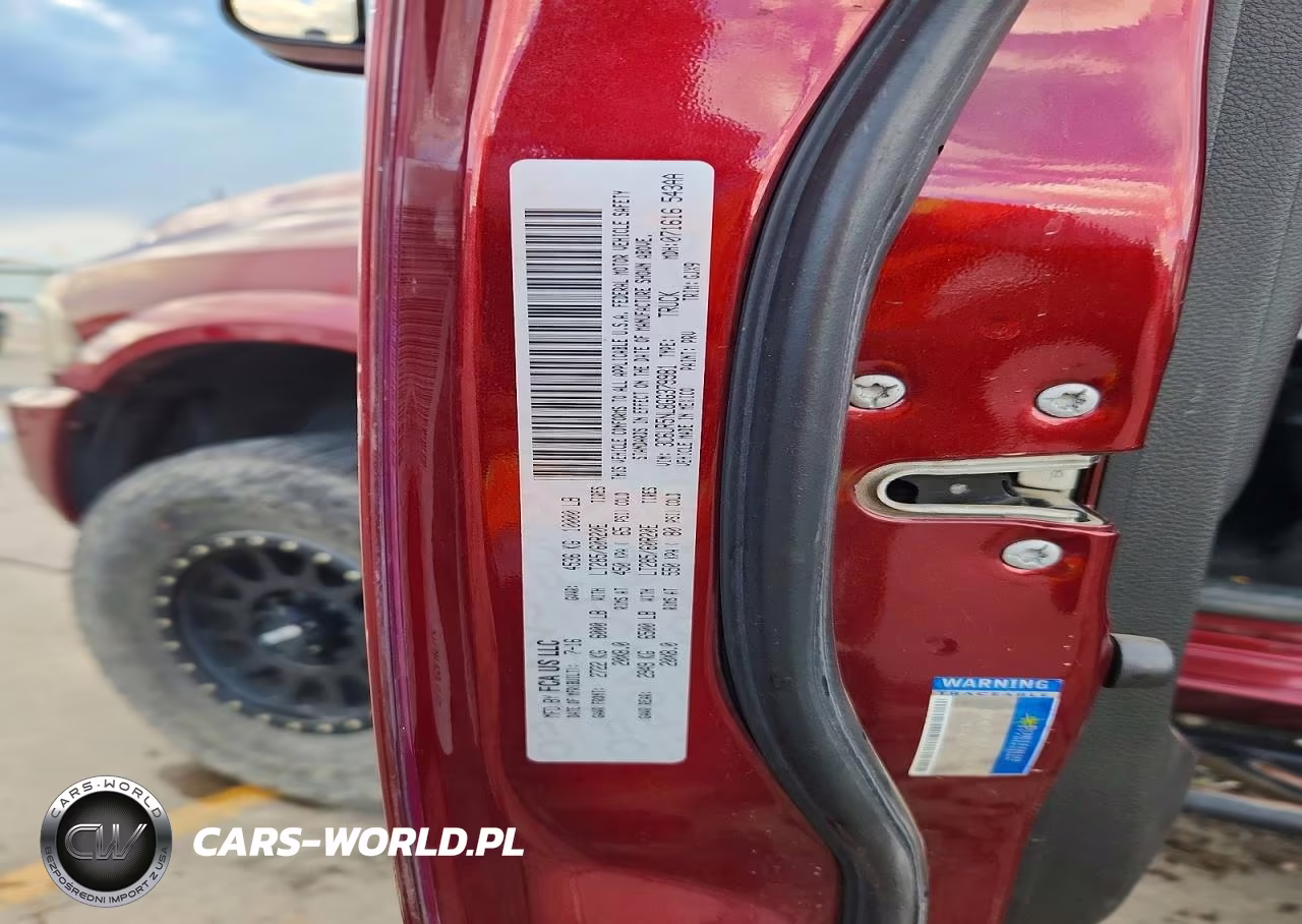 2016 Ram 2500 Laramie VIN:3C6UR5NL8GG379981 - 12