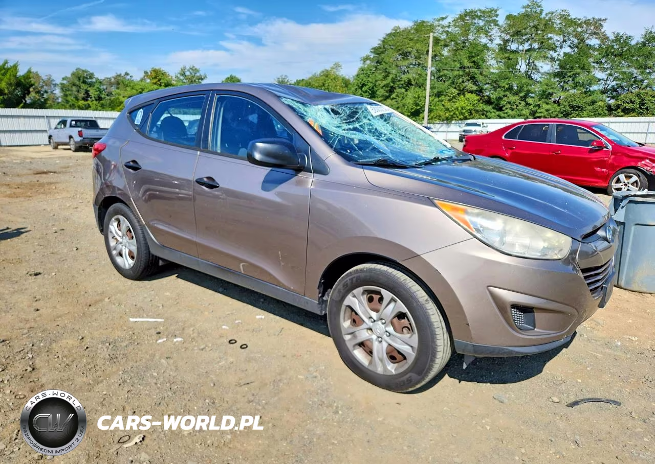 2010 Hyundai Tucson Gls VIN:KM8JT3AC8AU083205 - 4