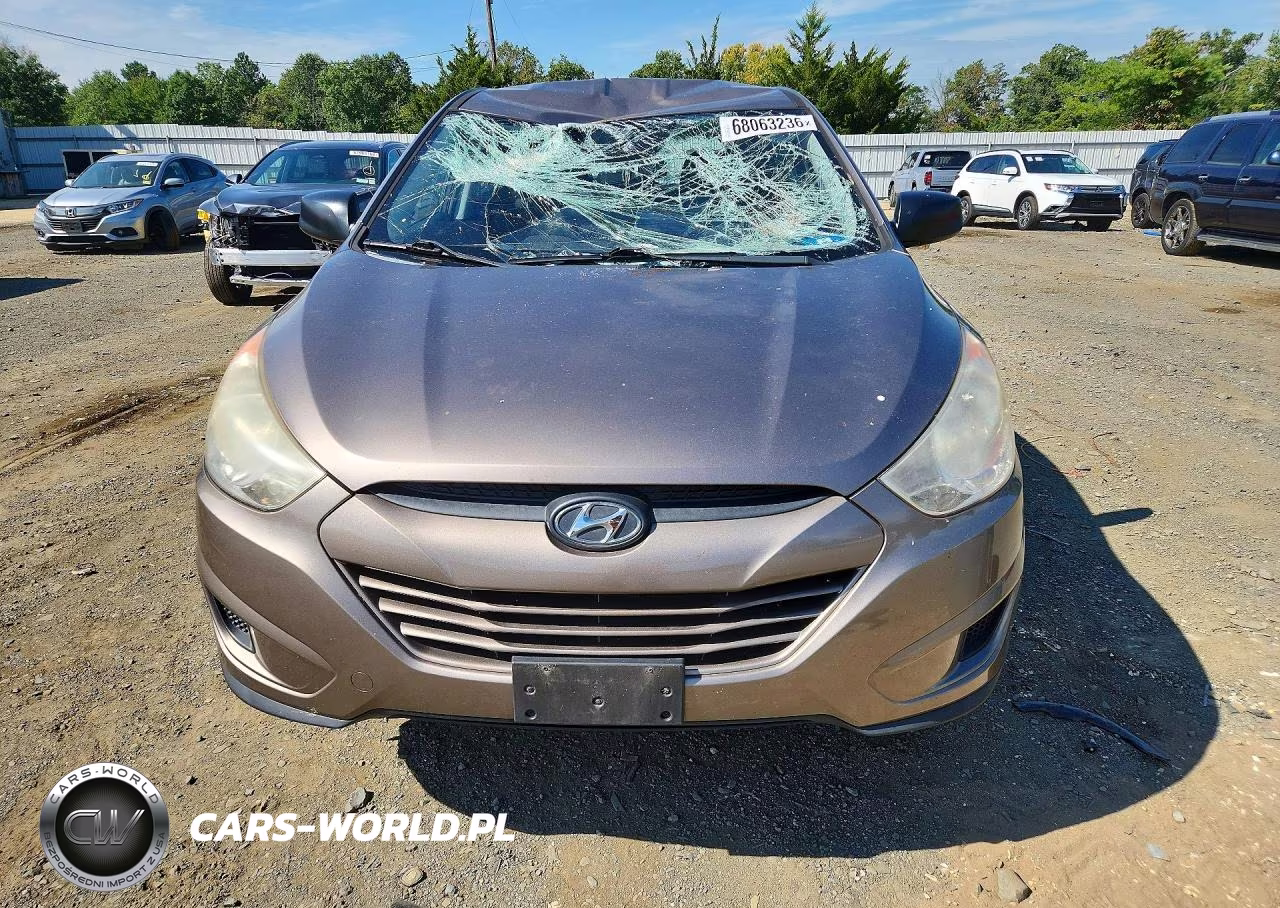 2010 Hyundai Tucson Gls VIN:KM8JT3AC8AU083205 - 5