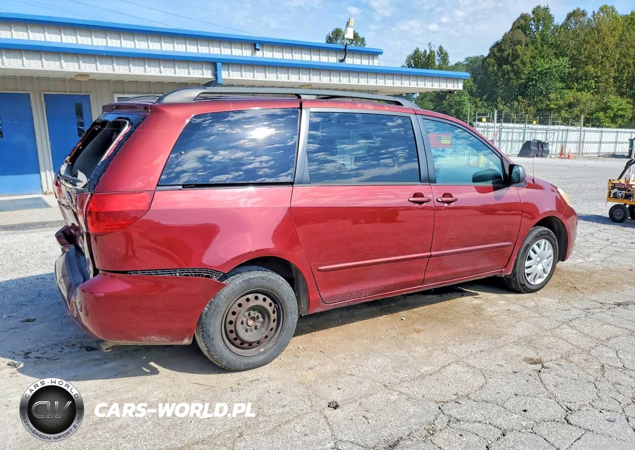 2005 Toyota Sienna Le 7 Passenger VIN:5TDZA23C95S271780 - 3