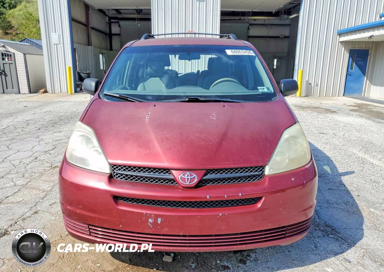2005 Toyota Sienna Le 7 Passenger VIN:5TDZA23C95S271780 - 5