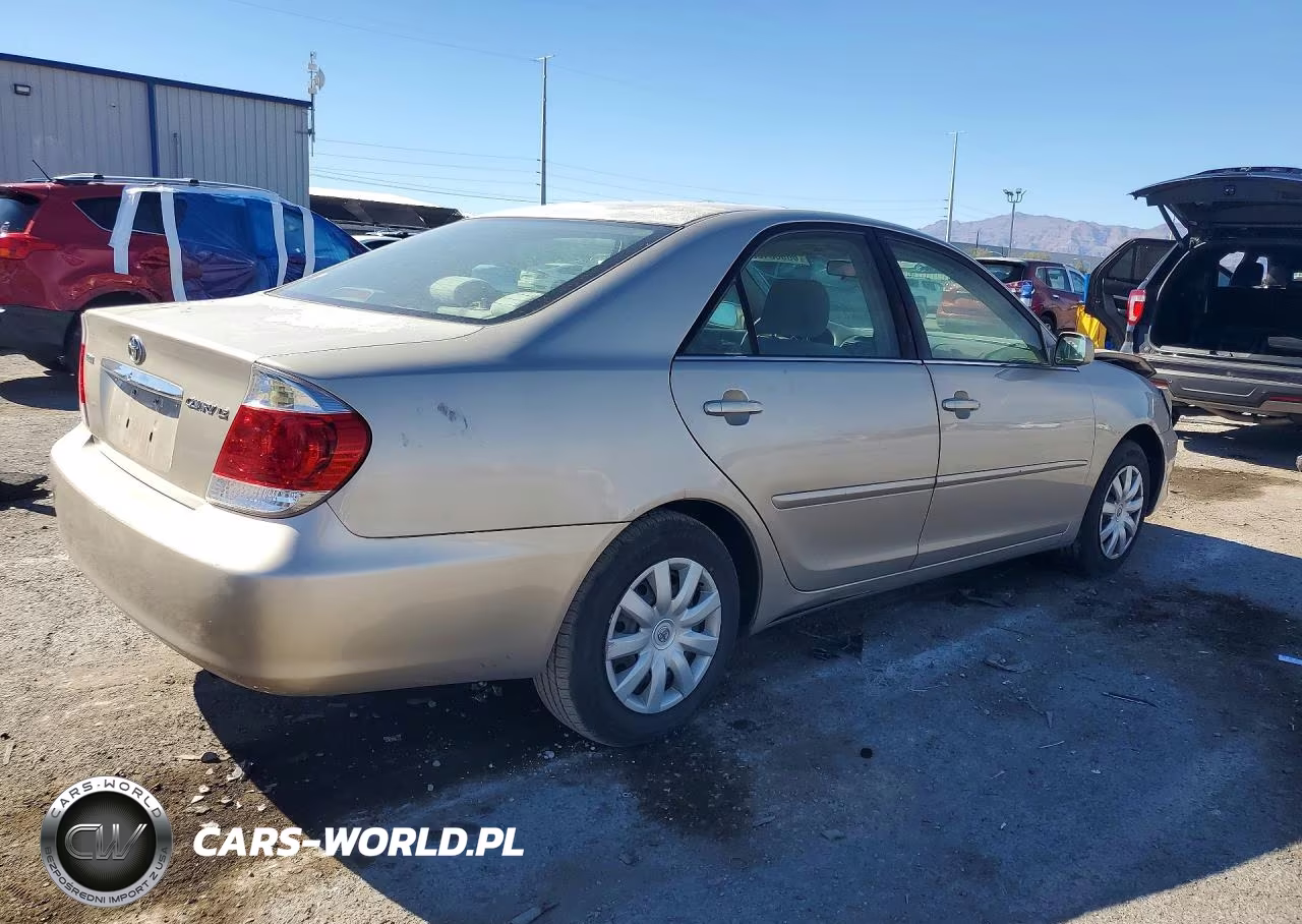 2006 Toyota Camry Le VIN:4T1BE32K36U641702 - 3