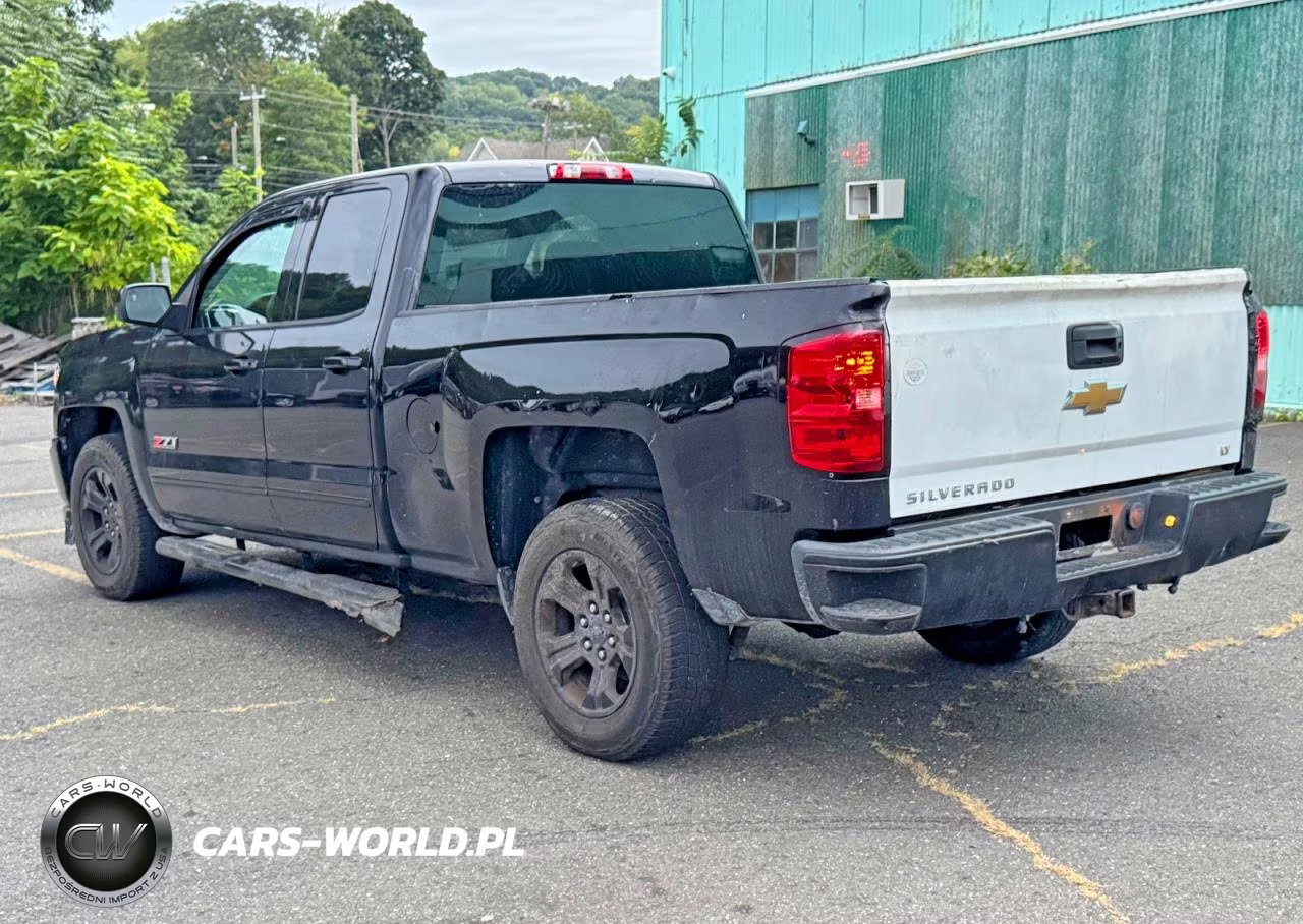 2017 Chevrolet Silverado K1500 Lt VIN:1GCVKREC4HZ125680 - 3