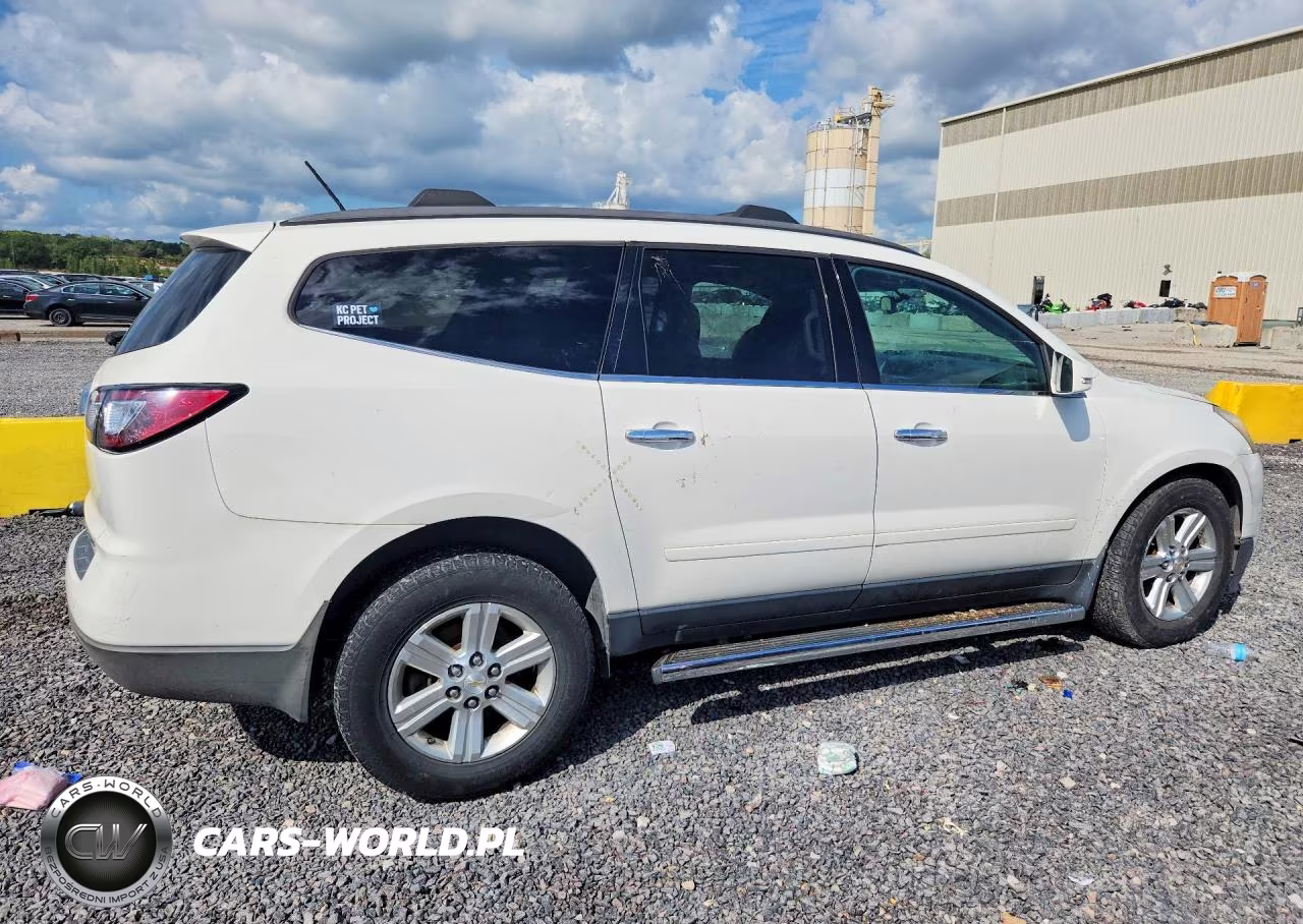 2013 Chevrolet Traverse Lt VIN:1GNKRJKDXDJ128726 - 3