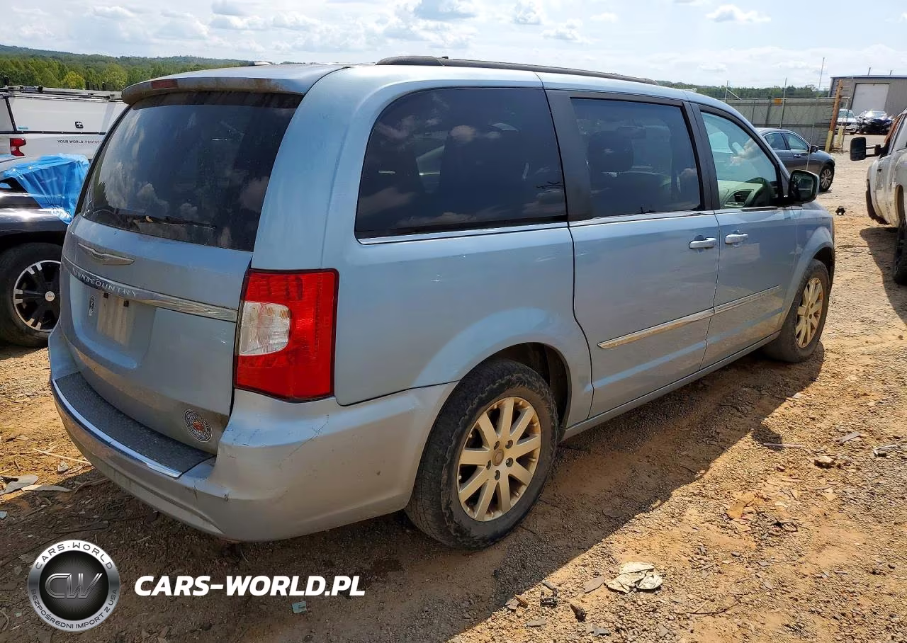 2013 Chrysler Town & Country Touring VIN:2C4RC1BG6DR774361 - 3