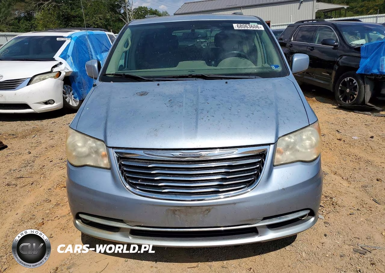 2013 Chrysler Town & Country Touring VIN:2C4RC1BG6DR774361 - 5