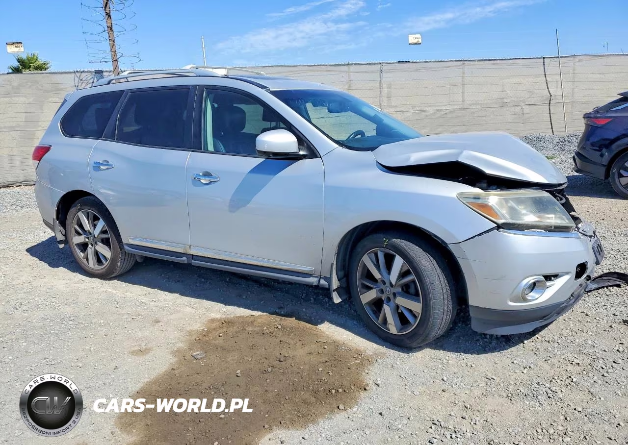 2014 Nissan Pathfinder S VIN:5N1AR2MN3EC722687 - 4