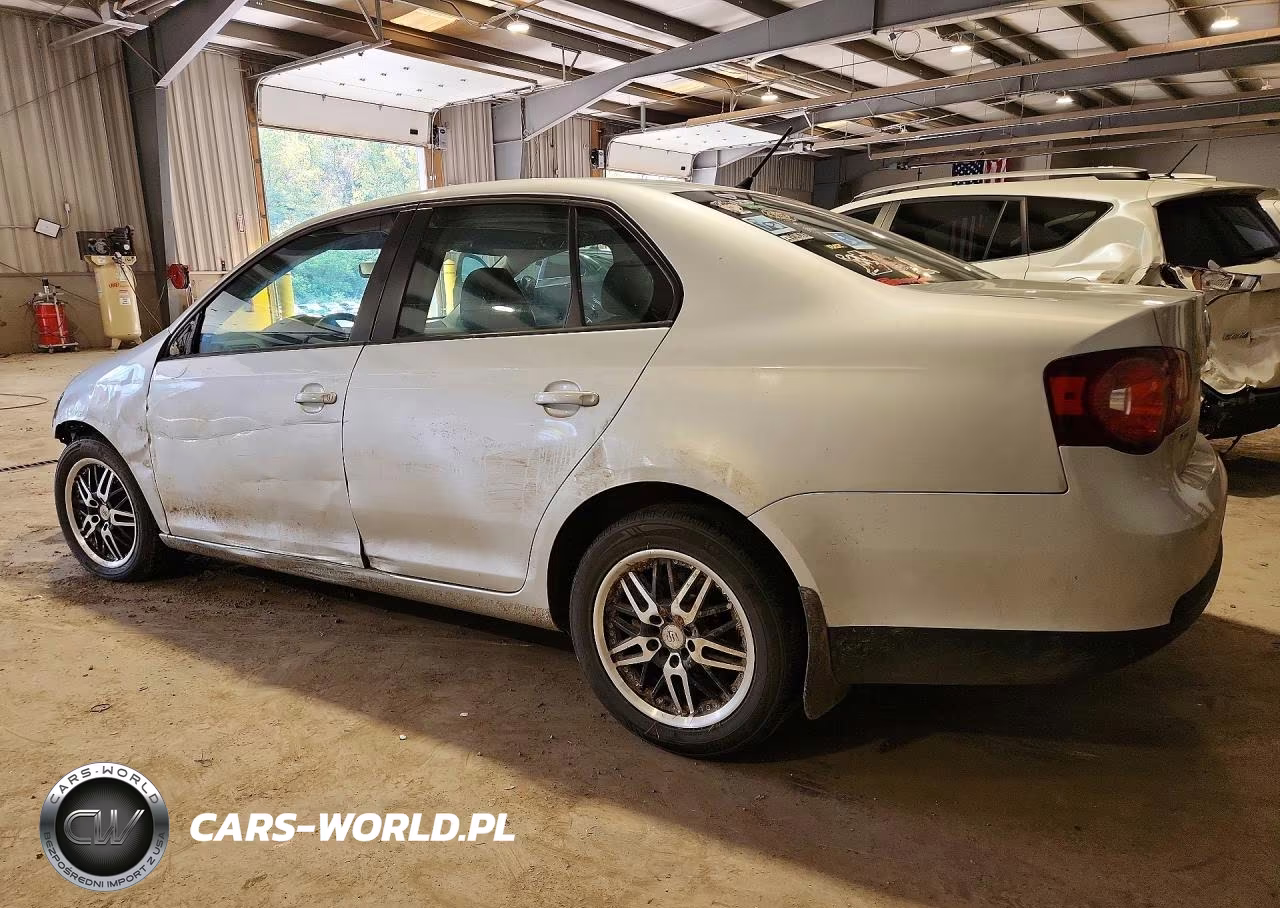 2010 Volkswagen Jetta Se VIN:3VWRX7AJ9AM165589 - 2