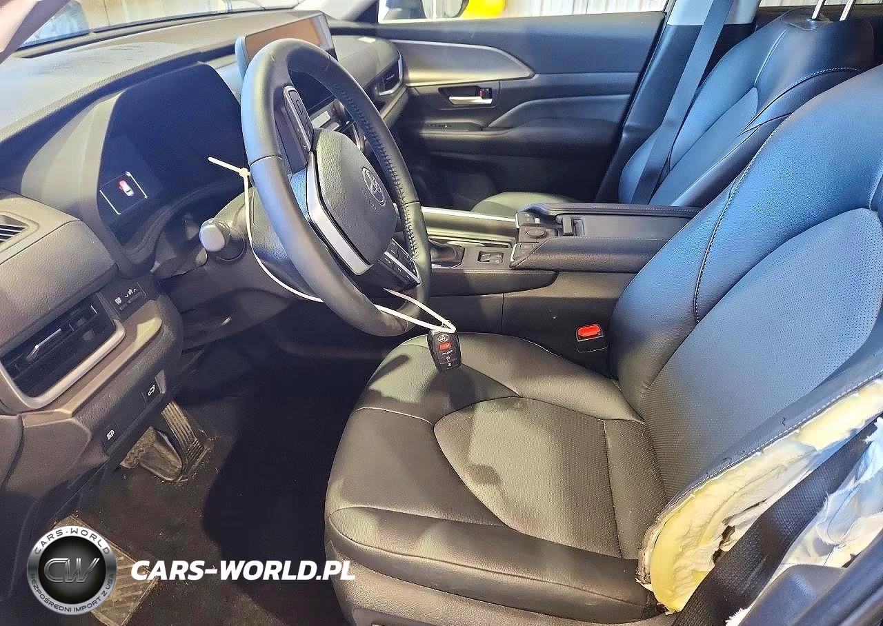 2026 Toyota Grand Highlander Xle VIN:5TDAAAB58TS128777 - 7