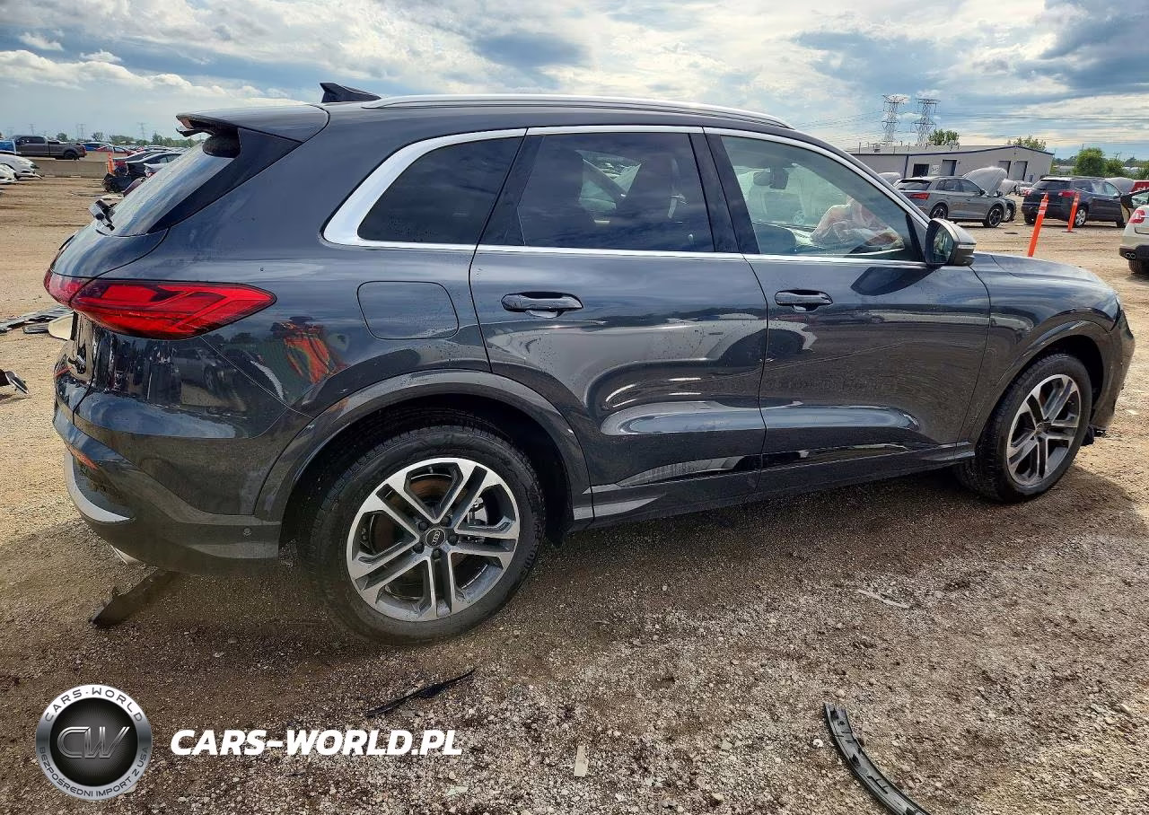 2026 Audi Q5 Prestige VIN:WA13AAGU5T2002743 - 3
