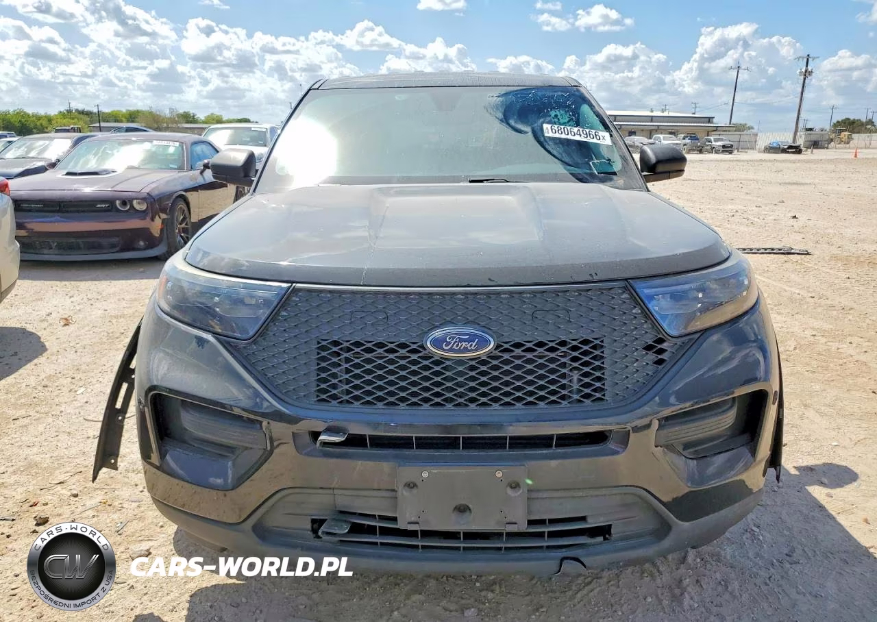 2022 Ford Explorer Police Interceptor VIN:1FM5K8AB3NGC26333 - 5