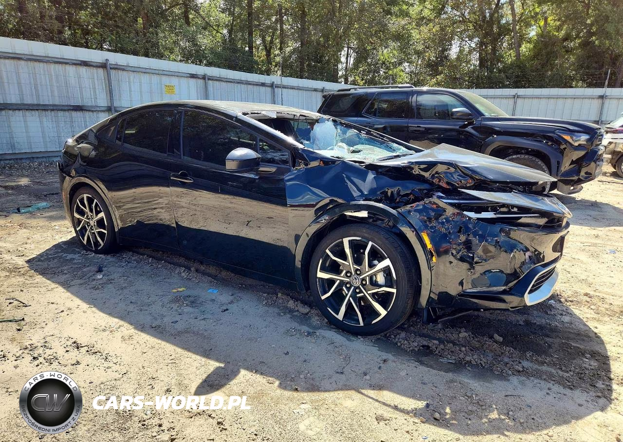 2026 Toyota Prius Plug-In Hybrid Xse VIN:JTDACACU1T3075681 - 4