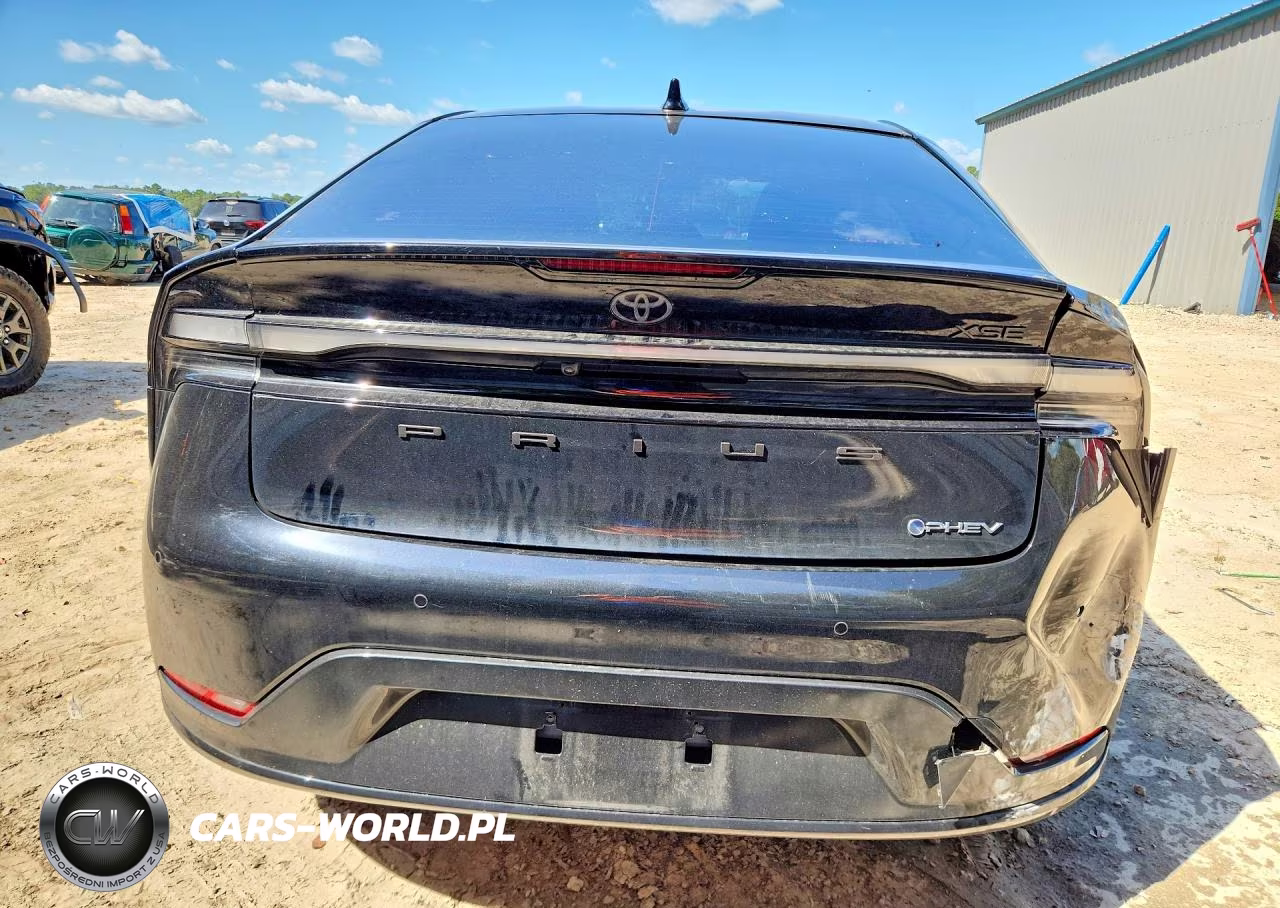 2026 Toyota Prius Plug-In Hybrid Xse VIN:JTDACACU1T3075681 - 6
