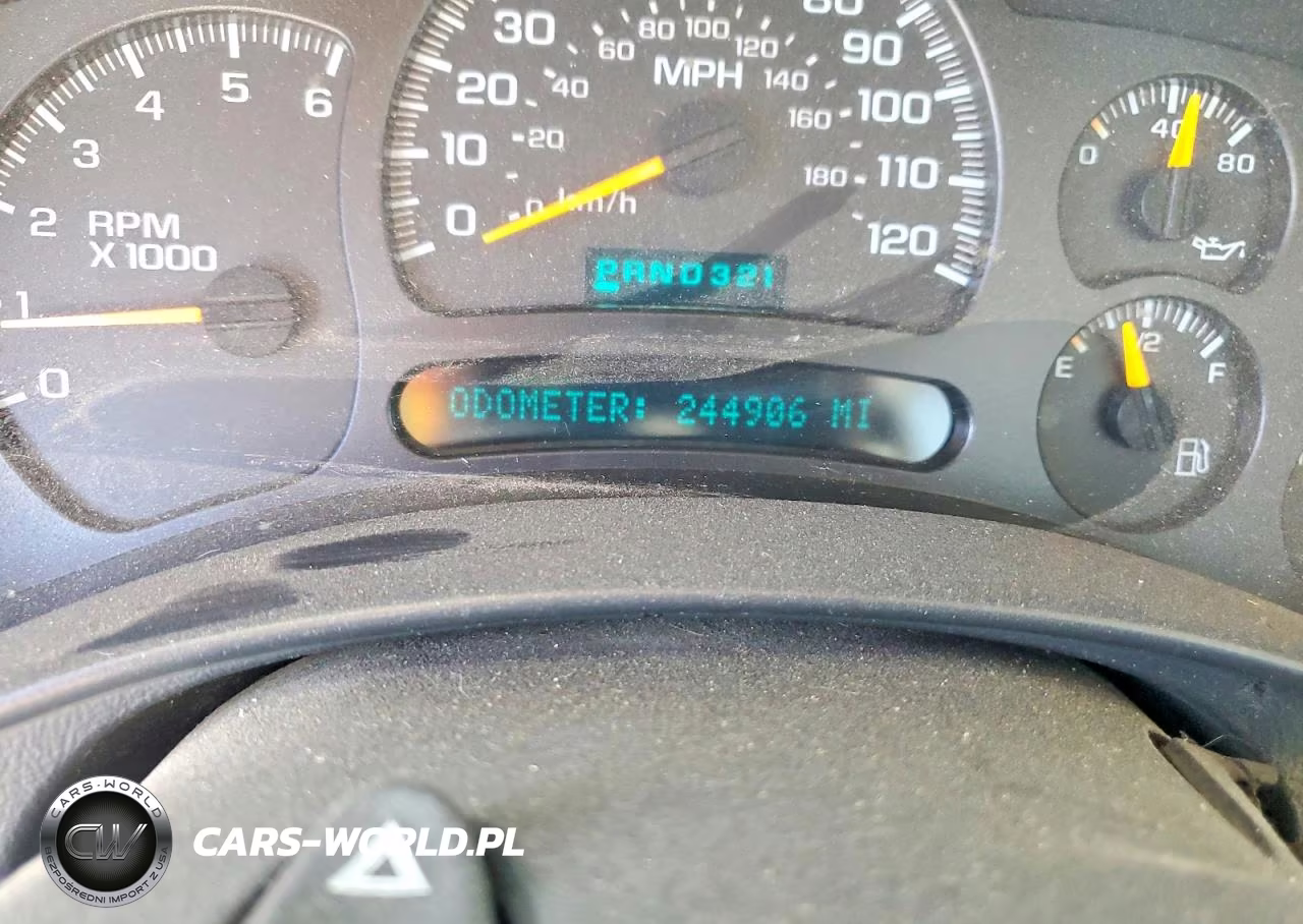 2004 Chevrolet Silverado C2500 VIN:1GBGC24U54E367732 - 9