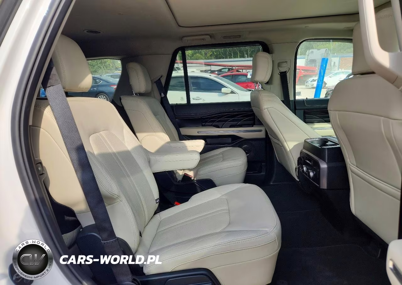 2019 Ford Expedition Platinum VIN:1FMJU1MT9KEA30442 - 11