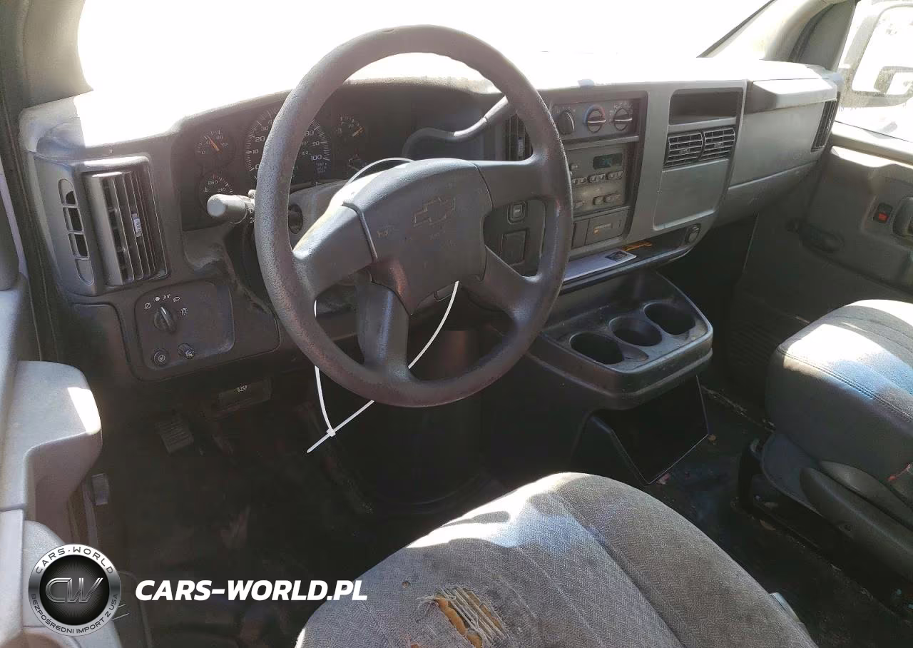 2007 Chevrolet Express G1500 VIN:1GCFG15X771223447 - 8