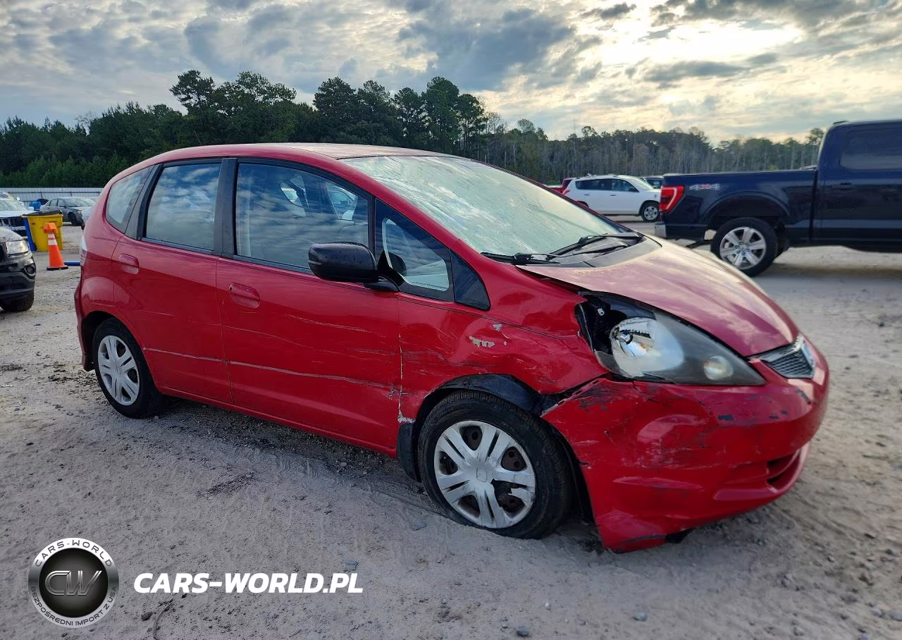 2010 Honda Fit VIN:JHMGE8G29AC040209 - 4