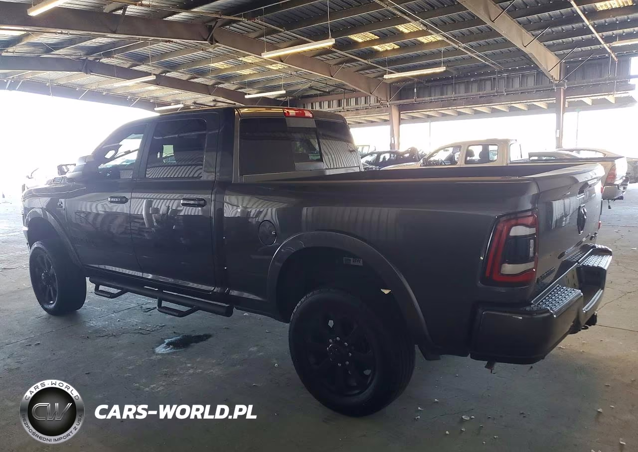 2021 Ram 2500 Laramie VIN:3C6UR5FL1MG555814 - 2