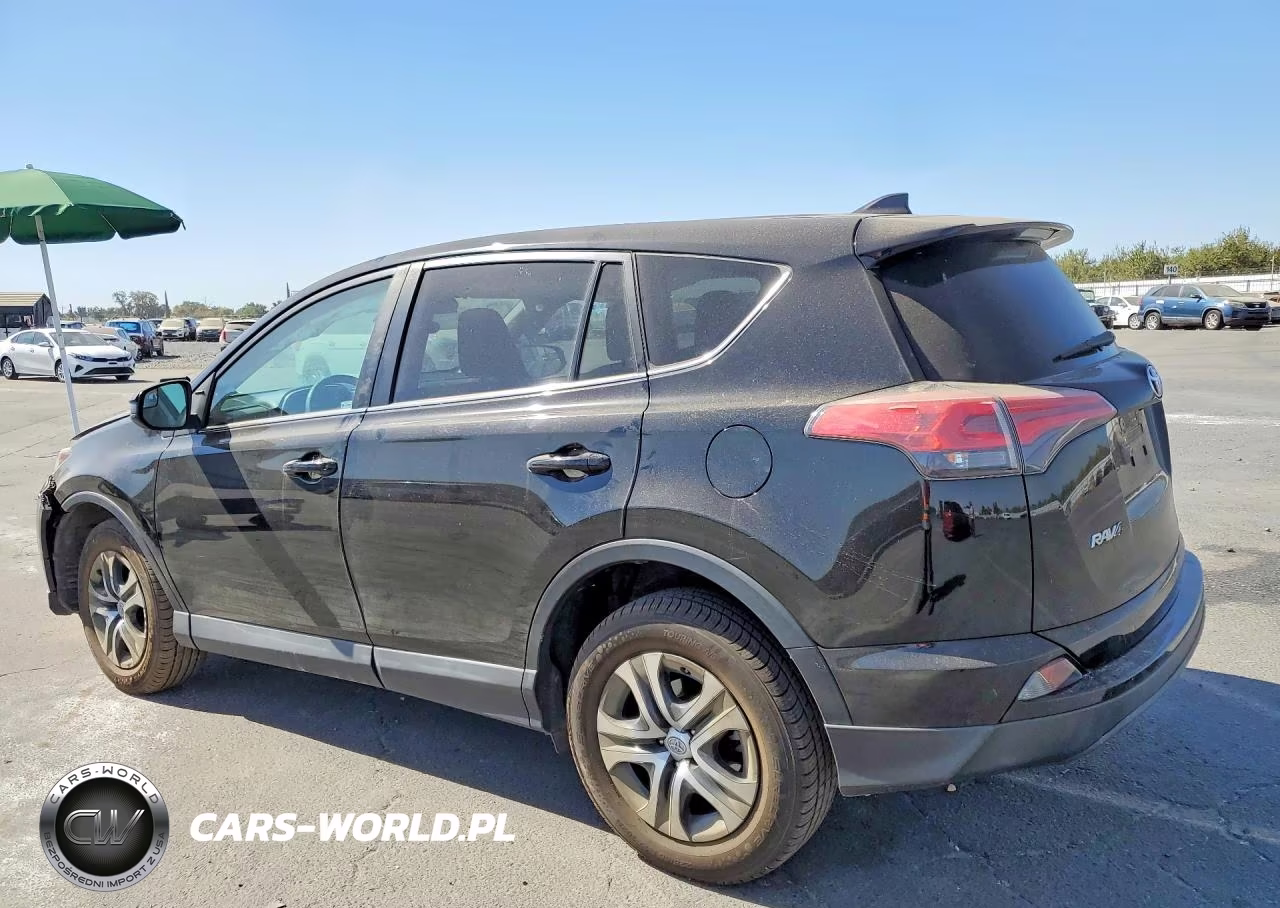 2018 Toyota Rav4 Le VIN:2T3ZFREV3JW491028 - 2
